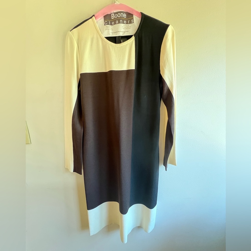 St John Colorblock Long Sleeve Dress